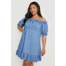 Kadın Büyük Beden Mavi , Yıkamalı Denim Kumaş , Etek Ucu Fırfırlı , Omuz Açık Elbise 65N38797