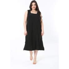 Kadın Büyük Beden Siyah Kare Yakalı Rahat Kesim Buzy Kumaş Elbise 65N38851