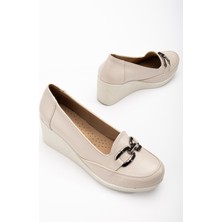 Kadın Dolgu Topuklu Ayakkabı Bej Yüzlü Tokalı