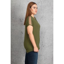 Kadın Haki Yaka ve Kolları Tül Detaylı Viskon Bluz 65N24290
