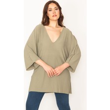 Şans Kadın Yeşil V Yakalı Yarasa Kol Likralı Tunik 65N32443