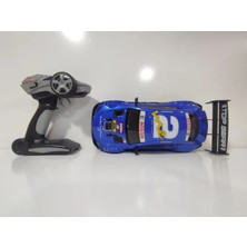 Boratila Toys 2.4 Ghz 30 Km Hız Yapabilen 7.4V Yedek Teker ve Dubalı Merso Kasa Drift Yarış Arabası (Mavi)