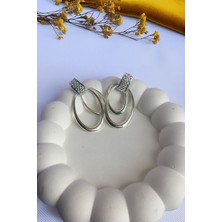 Zirkon Taşlı Oval Sarmal Küpe, Gümüş Kaplama Oval Küpe
