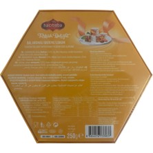 Bal Aromalı Bademli Lokum