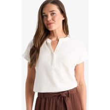 DeFacto %100 Pamuk Regular Fit Apaş Yaka Flamlı Kısa Kollu Bluz F1635AX25SM