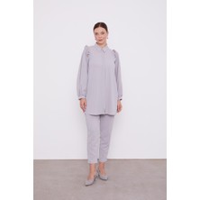 Gri Omuz Fırfır Taş Işleme Detaylı Ikiili Takım