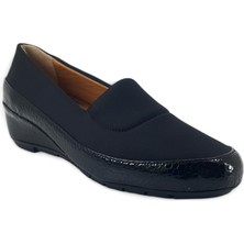 Beety 780 25YA Kadın Günlük Ayakkabı Siyah Rugan