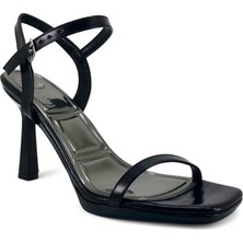 Beety 702 25YA Kadın Abiye Ayakabı Siyah