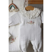 Babiesfirst çiçek Nakışlı 3 Lü Yenidoğan Müslin Bebek Seti - %100 Pamuk Battaniye, Müslin, Şapka