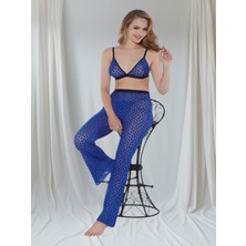 Mavinin Göz Alıcı Rengi ile Siyah Detayların Buluşması  Pijama Takım