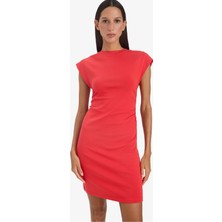 DeFacto Bodycon Vücudu Saran Bisiklet Yaka Ribana Kolsuz Mini Yazlık Elbise C4513AX25SM