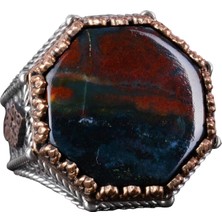 Doğal Taş Yüzük - Sekizgen Tasarım - El Yapımı 925 Ayar Gümüş Takı (Yeşil Kan Taşı)