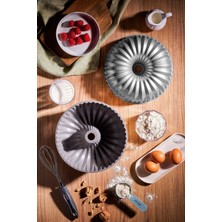 Teknotrust Griss Hardstone Gri Döküm Kek Kalıbı 24 cm