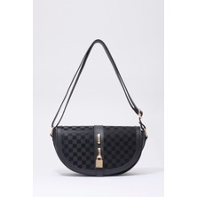 Shaka Kare Desenli Siyah Shk92 Kilit Detaylı  Deri Tek Bölmeli Çıtçıtlı El, Kol Ve Omuz Çantası U:15 E:25 G:6 Cm