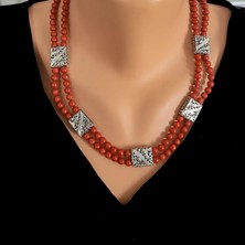 Nusret Takı 925 Ayar Gümüş Mercan Taşlı Gümüş Ajurlu Parçalı Kolye