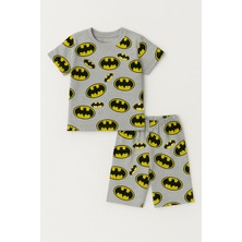 Trend Bebe Butik Batman Logolu Erkek Çocuk Yazlık Takım | Gri Renk 2’li Süper Kahraman Şort Tişört Seti 3-12 Yaş