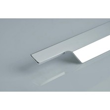 Dizaynaks Eğik Taşmalı Kulp Parlak Krom 697 Mm