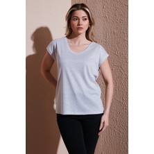 Fashion Friends Standart Fit Yuvarlak Yaka Simli Bluz Bayan Bluz 25Y0202K1