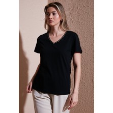 Fashion Friends  Pamuk Regular Fit V Yaka T Shirt Bayan T Shirt 25Y0478K1