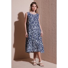 Fashion Friends Standart Fit Bisiklet Yaka Desenli Midi Boy Elbise Bayan Elbise 25Y0458K1