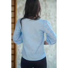Lupinn Moda Mavi V Yaka Kendinden Desenli/nakışlı Kadın Bluz