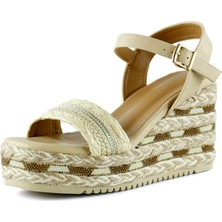 Bej Kristal Taşlı Incili Sim Nakışlı Tokalı Zikzak Örgü Jüt Dolgu Topuklu Sandalet