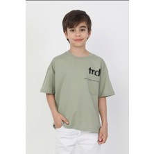 Erkek Çocuk Yeşil Renk Kısa Kollu T-Shirt