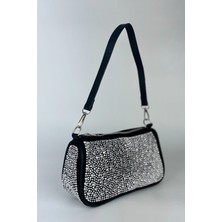 Büyük Beyaz Taşlı Siyah Ince Uzun Omuz Askılı Gümüş Tokalı Kadın El Ve Omuz Çanta Angitia