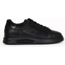 Bueno Shoes Siyah Atlas Kroko Deri Erkek Spor Ayakkabı 07MA24576015 07MA24576015