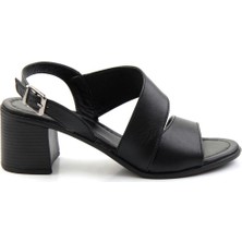 Bambi Siyah Leather Kadın Klasik Topuklu Ayakkabı K05586222403