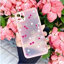 Iphone 12 Pro Kenarlıklı Çiçek Desenli Şık Kılıf