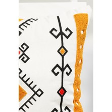 Beyaz Kumaş Punch Nakışlı Dekoratif Kırlent Kılıfı - Geleneksel Tasarım - 45 x 45  cm