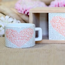 Giftmoda Ahşap Kutusunda Her Dilde Seni Seviyorum Kupa Bardak
