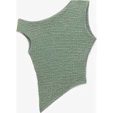 Koton Bürümcük Kolsuz Slim Fit Asimetrik Bluz