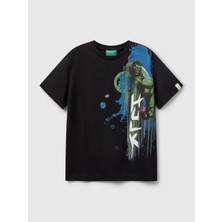 Benetton Erkek Çocuk Marvel Tshirt 6-14 Yaş Siyah