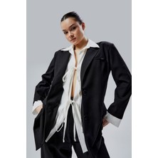 Siyah Gömlek Detaylı Regular Blazer Ceket