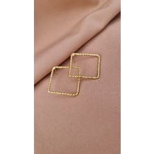 Altın Renkli Kare Halka Çelik Küpe