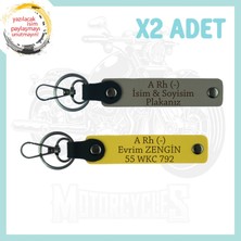 Kül Gri-Sarı, Motorsikletçilere, Isim Plaka ve A Rh (-) Kan Grubu Yazılı Kişiye Özel 2'li Anahtarlık