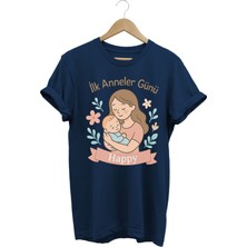 Ilk Anneler Günü Temalı Lacivert  Özel Tasarım Kişiselleştirilebilir %100 Pamuk Kadın T-Shirt