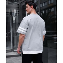 Kolu Şerit Detaylı Oversize Tshirt
