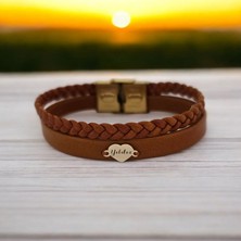 Altın Plakalı 14 Ayar Kadınlar İçin Özgün Derili Kalp Motifli İsme Özel Bileklik-401İsim-Kahverengi