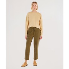 Dikiş ve Yırtmaç Detaylı Bisiklet Yaka Sweatshirt