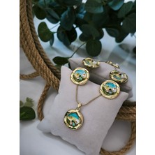Efektli Renkli Taşlı Gold Çelik Kolye & Küpe Seti