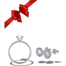Işıklı Kutuda 1 Carat Kadın Gümüş Yüzük ve Çift Küpe (Pırlanta Işıltılı)