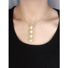 Crystal Atelier İnci Kolye, İncili Kolye, Barok İnci Kolye, Kararmaz Altın Kaplama Zincir Kolye, Kadın İnci Kolye, Vintage Choker İnci Kolye, Altın Kaplama Zincirli İnci Kolye, Hediyelik Kolye