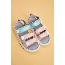 Vicco Cube Çocuk Cırtlı Hafif Esnek Sandalet