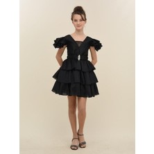 Kız Çocuk Siyah Katkat Fırfırlı Kısa Tasarım Abiye Elbise