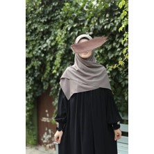 Tesettür Hijab Medine Ipeği Eşarp Gümüş