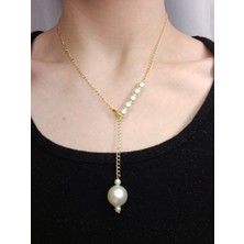 Crystal Atelier Inci Kolye, Incili Kolye, Barok Inci Kolye, Kararmaz Altın Kaplama Zincir Kolye, Kadın Sarkıntılı Inci Kolye, Choker Inci Kolye, Altın Kaplama Zincirli Inci Kolye, Hediyelik Kolye