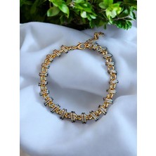 Edanova Gold ve Gümüş Renk Hareketli Tasarım Kolye Küpe Bileklik Seti